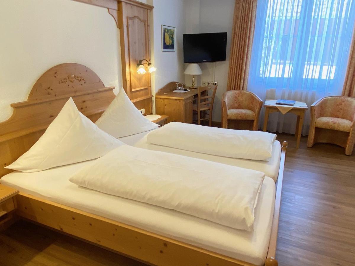 Seehotel Schaepfle Uberlingen Ngoại thất bức ảnh